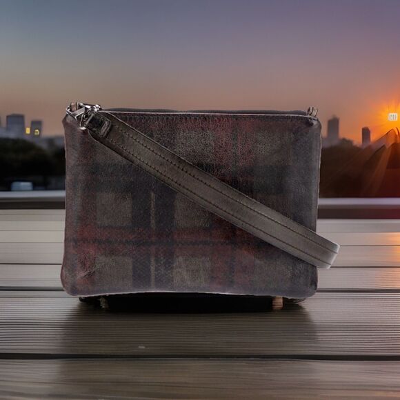 Numero 10 Handbags - NUMERO 10 Shoulder Bag Embossed Leather Faded Plaid Design Good Used Condition